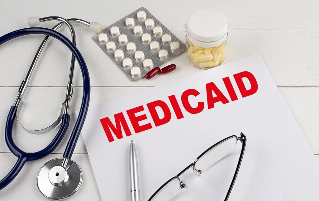 ¿Tiene Medicaid? Esto es lo que debe saber sobre los requisitos para conservar su cobertura
